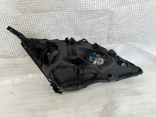 Laden Sie das Bild in den Galerie-Viewer, Frontscheinwerfer Honda Crv Cr-V III 33150-SWW-G0 Links Scheinwerfer Headlight