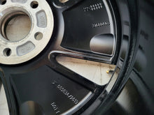 Laden Sie das Bild in den Galerie-Viewer, 1x Alufelge 18 Zoll 7.5&quot; 5x108 50 5ET Glanz Schwarz 31680403 Volvo Rim Wheel