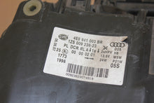 Load image into Gallery viewer, Frontscheinwerfer Audi A8 4E0941003BR Xenon Ein Stück (Rechts oder Links) SCH1405009497tr