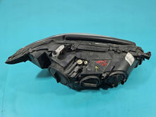 Laden Sie das Bild in den Galerie-Viewer, Frontscheinwerfer Mercedes-Benz W221 1390366 A2218200761 Xenon Links Headlight SCH8940513124or