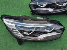 Laden Sie das Bild in den Galerie-Viewer, Frontscheinwerfer Renault Scenic 260109047R 260603201R Ein Satz Headlight SCH1421103574sj