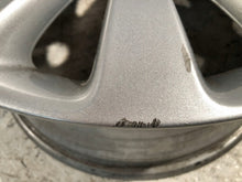 Laden Sie das Bild in den Galerie-Viewer, 1x Alufelge 17 Zoll 7.0&quot; 5x115 44ET OP044K1 Opel Astra Rim Wheel