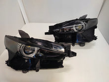 Laden Sie das Bild in den Galerie-Viewer, Frontscheinwerfer Mazda Cx30 Full LED Ein Stück (Rechts oder Links) Headlight SCH8379831849qg