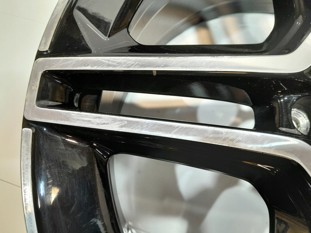 1x Alufelge 18 Zoll 7.5" 5x112 49ET Glanz A1774011500 Mercedes-Benz W177 FEL2205661163le