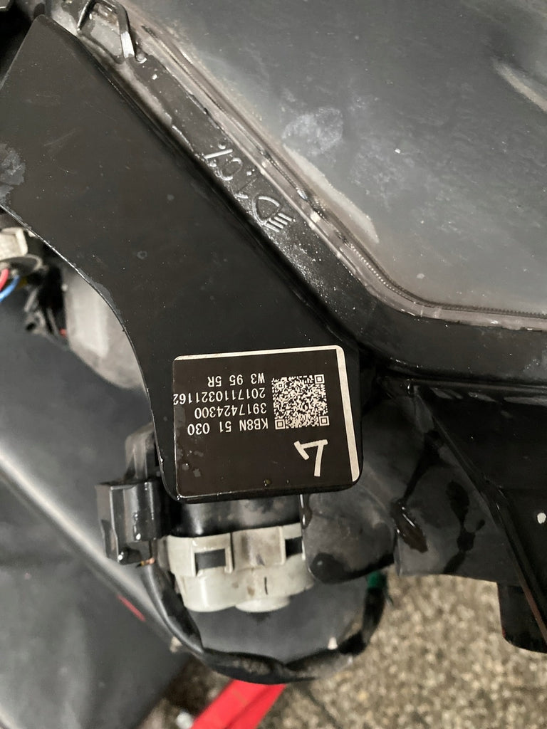 Frontscheinwerfer Mazda Cx5 KB8N51030 Rechts Scheinwerfer Headlight