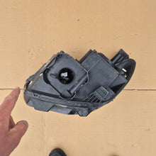 Laden Sie das Bild in den Galerie-Viewer, Frontscheinwerfer Opel Grandland X YP00015980 YP00016180 Full LED Rechts SCH4151064052cr