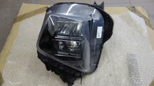 Laden Sie das Bild in den Galerie-Viewer, Frontscheinwerfer Hyundai Tucson N792112010 FULL LED Links Headlight