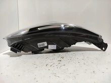 Laden Sie das Bild in den Galerie-Viewer, Frontscheinwerfer Ford Focus III Turnier JX7B13W029CE Rechts Headlight SCH4999548797fi