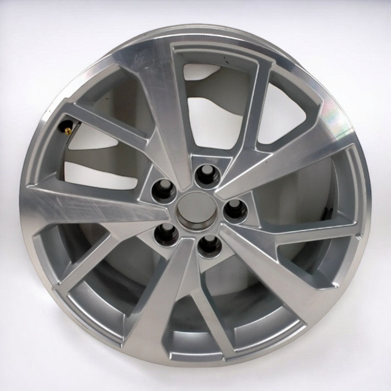 1x Alufelge 18 Zoll 7.0" 5x112 43ET Glanz Silber 83A601025 Audi Q3 Rim Wheel