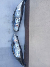 Load image into Gallery viewer, Frontscheinwerfer Ford Fiesta LED Ein Stück (Rechts oder Links) Headlight