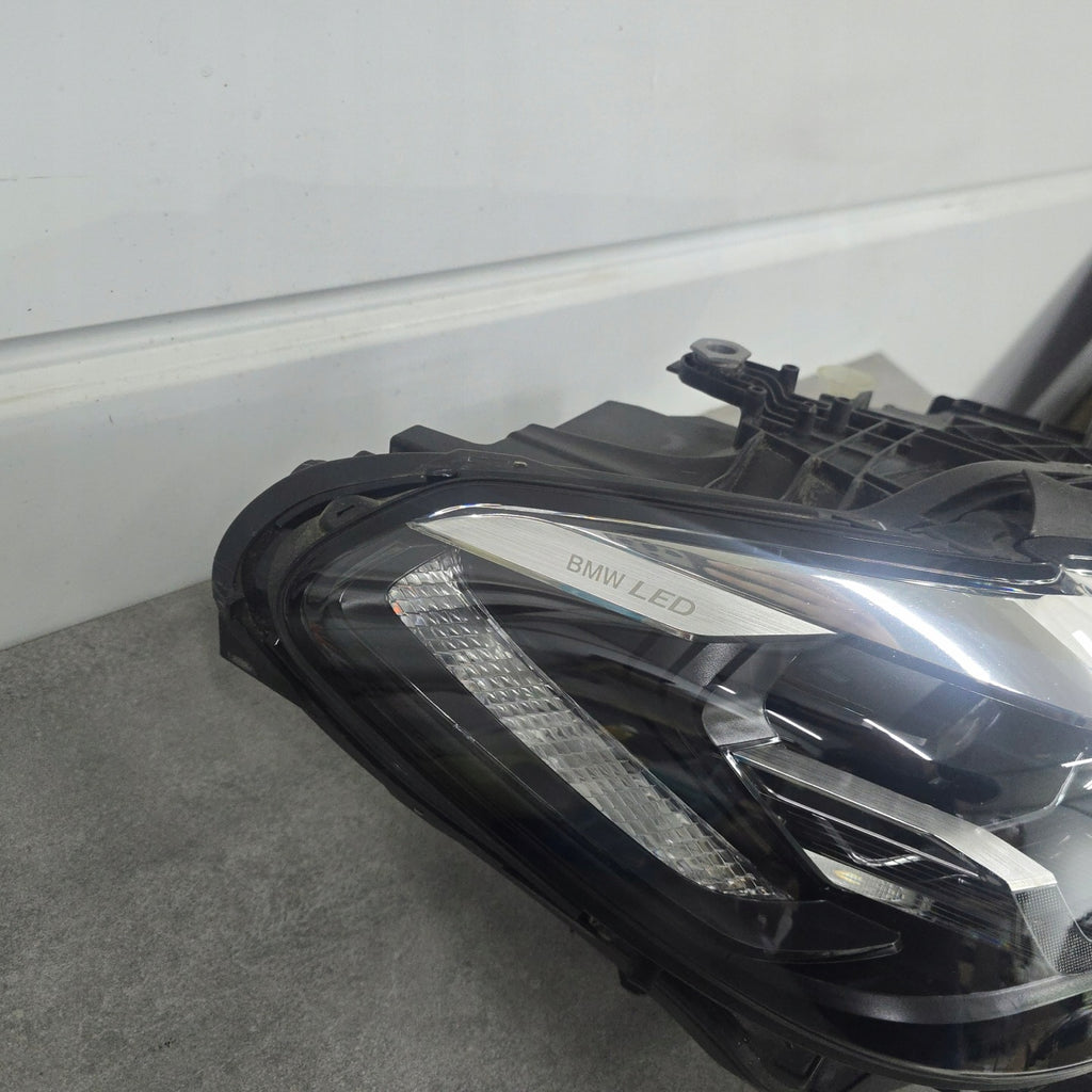 Frontscheinwerfer BMW G30 5A26FA3 5A26FA4 LED Ein Stück (Rechts oder Links) SCH8220742107zt