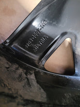 Laden Sie das Bild in den Galerie-Viewer, 1x Alufelge 20 Zoll 8.0&quot; 5x108 J9D31007KB Jaguar Rim Wheel