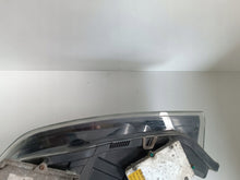 Laden Sie das Bild in den Galerie-Viewer, Frontscheinwerfer Opel Astra H Xenon Rechts Scheinwerfer Headlight SCH7788785851ss