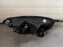 Laden Sie das Bild in den Galerie-Viewer, Frontscheinwerfer Volvo Xc90 II 32228296 Full LED Ein Stück (Rechts oder Links)