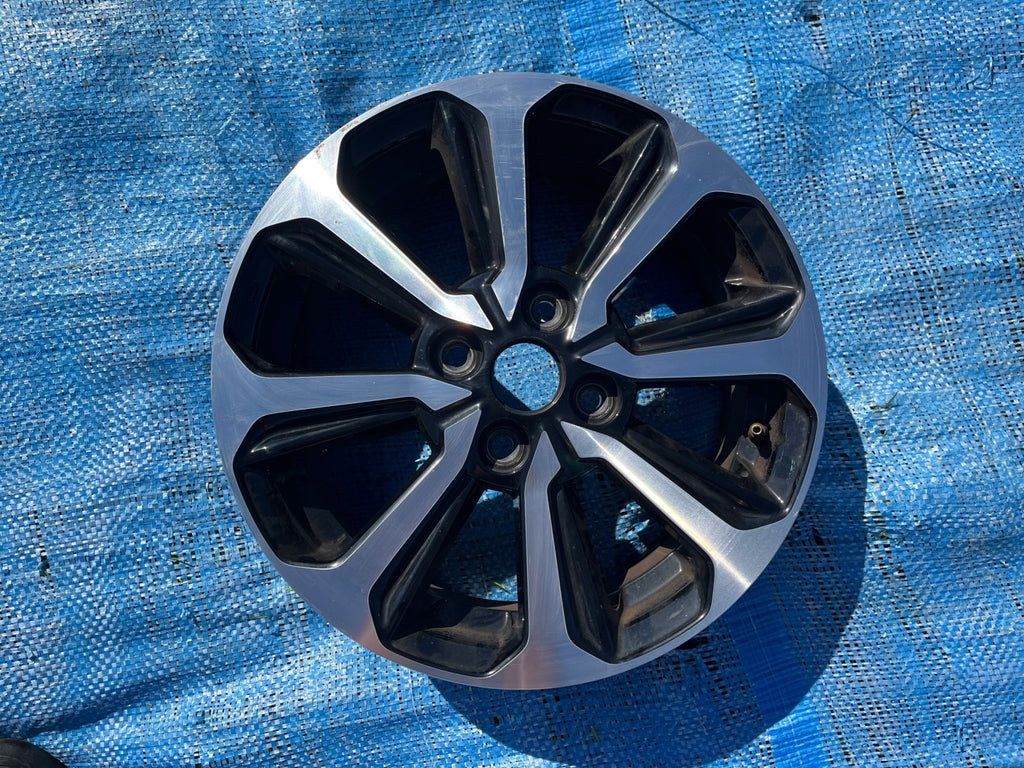 1x Alufelge 15 Zoll 5.0" 4x100 46ET Glanz Mitsubishi Colt I Rim Wheel FEL3723168619ji