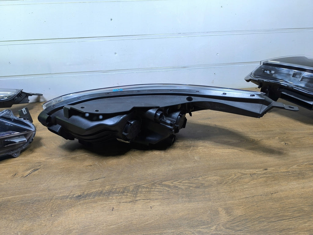 Frontscheinwerfer Kia Ceed J7921-22040 Rechts Scheinwerfer Headlight