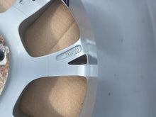 Laden Sie das Bild in den Galerie-Viewer, 1x Alufelge 15 Zoll 6.0&quot; 4x98 52007131-422 Fiat Rim Wheel