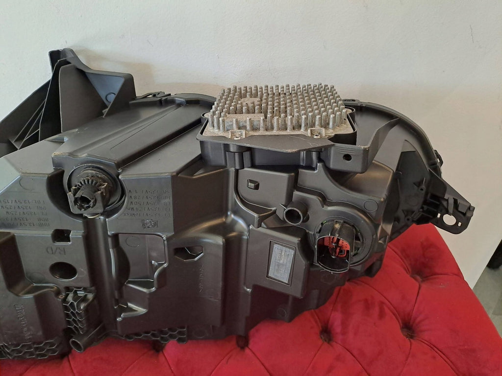 Frontscheinwerfer Land Rover Range Velar L56021YY 89915118 Rechts Headlight SCH1462651930ju