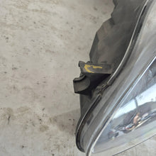 Laden Sie das Bild in den Galerie-Viewer, Frontscheinwerfer Seat Leon 5P1941033A Links Scheinwerfer Headlight