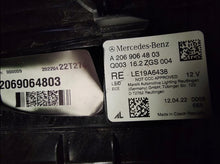 Laden Sie das Bild in den Galerie-Viewer, Frontscheinwerfer Mercedes-Benz W206 A2069064803 Full LED Rechts Headlight SCH8895210627bg
