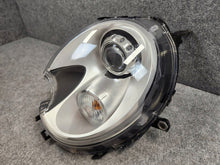 Laden Sie das Bild in den Galerie-Viewer, Frontscheinwerfer Mini Clubman R55 10005500 Xenon Links Scheinwerfer Headlight SCH6671574392re
