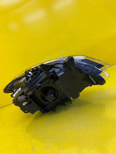 Laden Sie das Bild in den Galerie-Viewer, Frontscheinwerfer BMW 2 F22 F23 2711731-01 LED Links Scheinwerfer Headlight SCH7758232967is