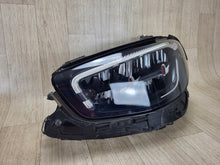 Laden Sie das Bild in den Galerie-Viewer, Frontscheinwerfer Mercedes-Benz W213 A2139067509 LED Links Headlight SCH6547752674uq