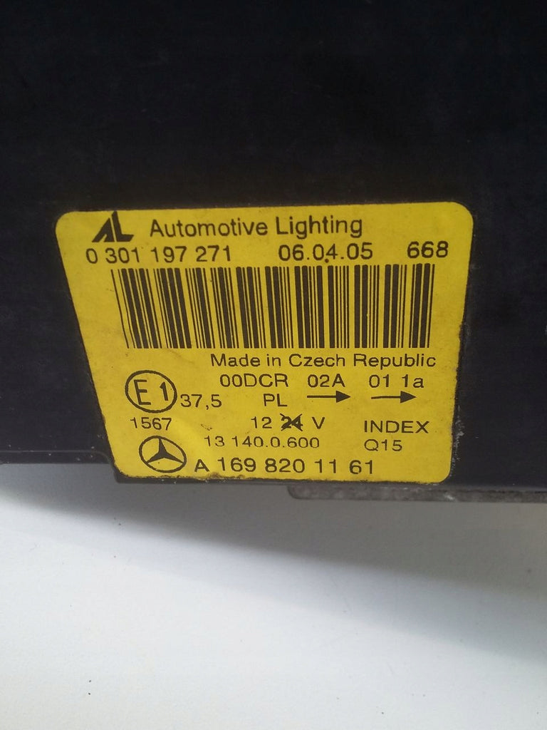 Frontscheinwerfer Mercedes-Benz W169 1698201161 Xenon Links Headlight SCH7417145554lx