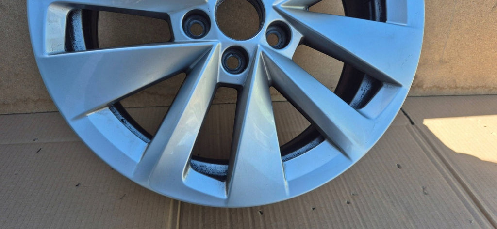 1x Alufelge 16 Zoll 6.0" 5x100 38ET 657601025AJ Skoda Scala Rim Wheel FEL9937962180ad