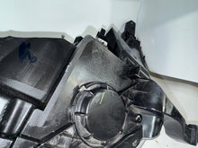 Load image into Gallery viewer, Frontscheinwerfer Honda Cr-V V Crv I 33100TLAA11 LED FALSE Headlight SCH5024527741ep