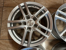 Laden Sie das Bild in den Galerie-Viewer, 4x Alufelge 16 Zoll 7.0" 5x112 52ET Glanz Silber Audi I Rim Wheel FEL3845203919na