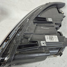 Load image into Gallery viewer, Frontscheinwerfer VW T6 7L1941006B Rechts Scheinwerfer Headlight