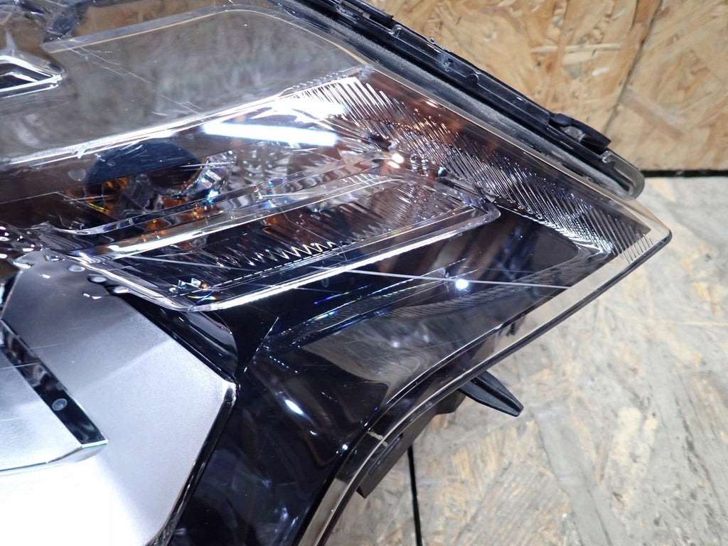 Frontscheinwerfer Mitsubishi Outlander III 4BX15 8301C8-54 LED Rechts Headlight