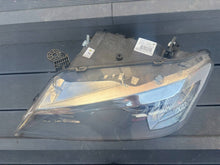 Laden Sie das Bild in den Galerie-Viewer, Frontscheinwerfer BMW X3 F25 7217297 Vorderseite Scheinwerfer Headlight SCH1098815619mh
