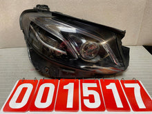 Laden Sie das Bild in den Galerie-Viewer, Frontscheinwerfer Mercedes-Benz W213 A2139064804 LED Rechts Headlight SCH7944579724tm
