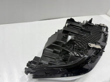 Laden Sie das Bild in den Galerie-Viewer, Frontscheinwerfer BMW 5 G31 G30 5A388C3-03 Links Scheinwerfer Headlight SCH5624808475ly