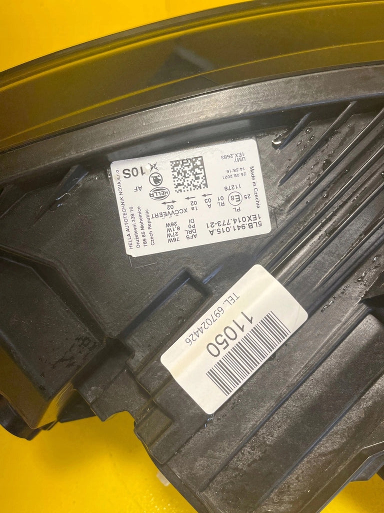 Frontscheinwerfer Skoda Enyaq 5LB941015A LED Links Scheinwerfer Headlight