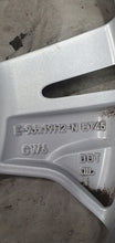 Load image into Gallery viewer, 1x Alufelge 19 Zoll 9.0" 5x112 45ET 85H601025L Audi E-Tron Rim Wheel FEL3699575993om