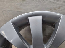 Laden Sie das Bild in den Galerie-Viewer, 1x Alufelge 18 Zoll 8.0" 5x120 30ET Glanz Silber BMW 5 F10 F07 Rim Wheel FEL6014557482wv
