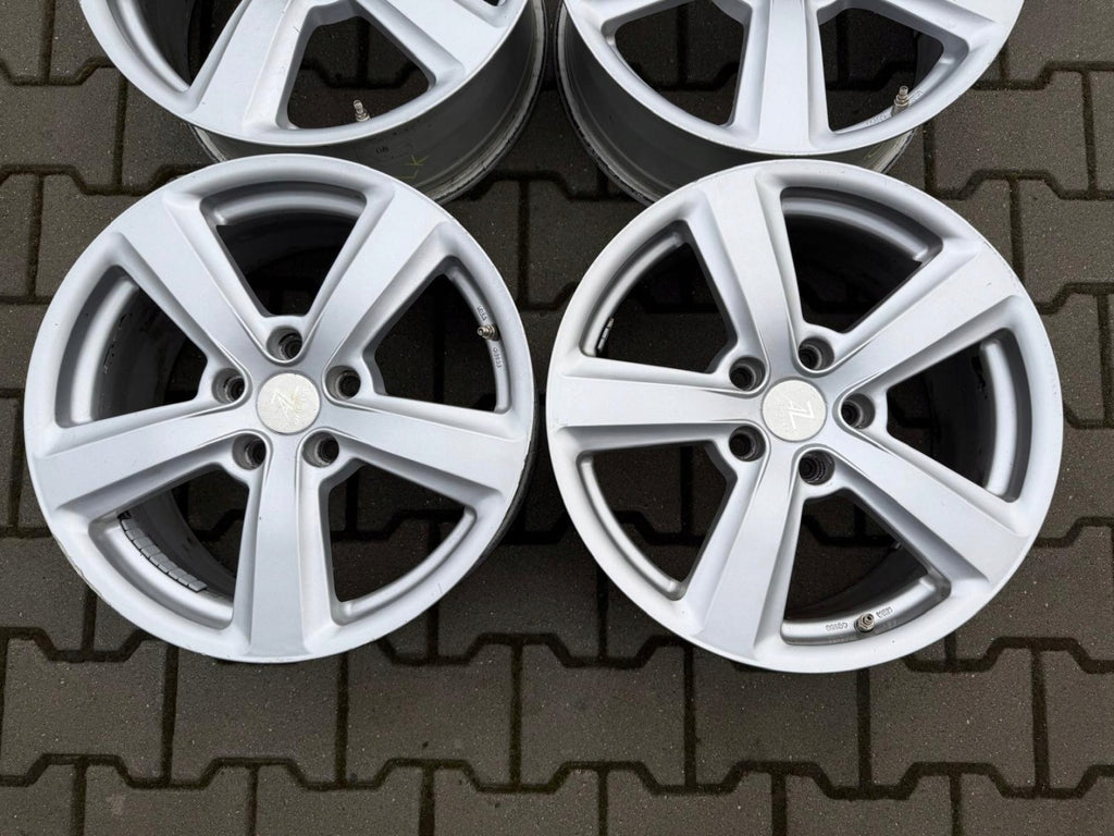 4x Alufelge 17 Zoll 7.5" 5x112 48ET Glanz Silber Audi A4 A3 Rim Wheel FEL2690395664mg