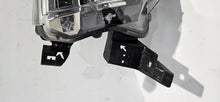 Laden Sie das Bild in den Galerie-Viewer, Frontscheinwerfer Toyota Hilux VIII LED Links Scheinwerfer Headlight SCH5994539695fj