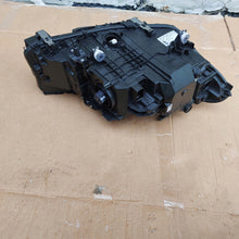 Laden Sie das Bild in den Galerie-Viewer, Frontscheinwerfer BMW 5 G31 G30 8499111 LED Links Scheinwerfer Headlight