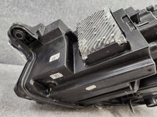 Laden Sie das Bild in den Galerie-Viewer, Frontscheinwerfer Audi E-Tron 89A941036SCZ LED Rechts Scheinwerfer Headlight SCH8799229344xo