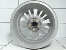 Laden Sie das Bild in den Galerie-Viewer, 4x Alufelge 16 Zoll 7.0" 5x112 52ET Silber 6855084 BMW F22 F45 1 F40 F46 FEL1040931903ti