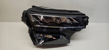 Load image into Gallery viewer, Frontscheinwerfer Skoda Karoq 57B941010 LED Rechts Scheinwerfer Headlight SCH7963186847tk