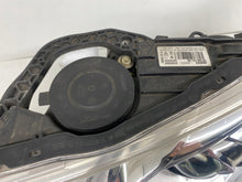 Load image into Gallery viewer, Frontscheinwerfer Citroën C5 III 9674399590 89905355 89905655 Xenon Links SCH9643199874uv