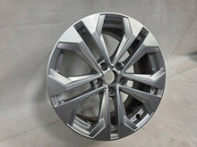 Laden Sie das Bild in den Galerie-Viewer, 1x Alufelge 18 Zoll 5x112 8W9601025L Audi A4 Allroad B9 Rim Wheel FEL3019555740sa