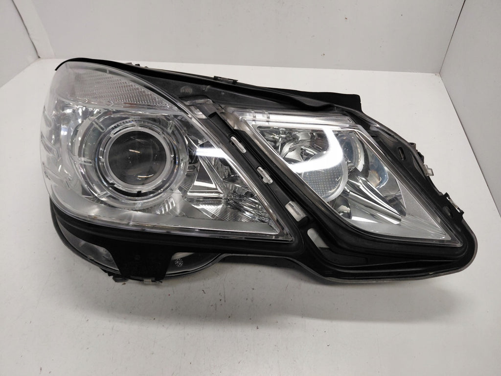 Frontscheinwerfer Mercedes-Benz W212 A2128201961 A2128205061 Xenon Ein Satz SCH8759104826ls