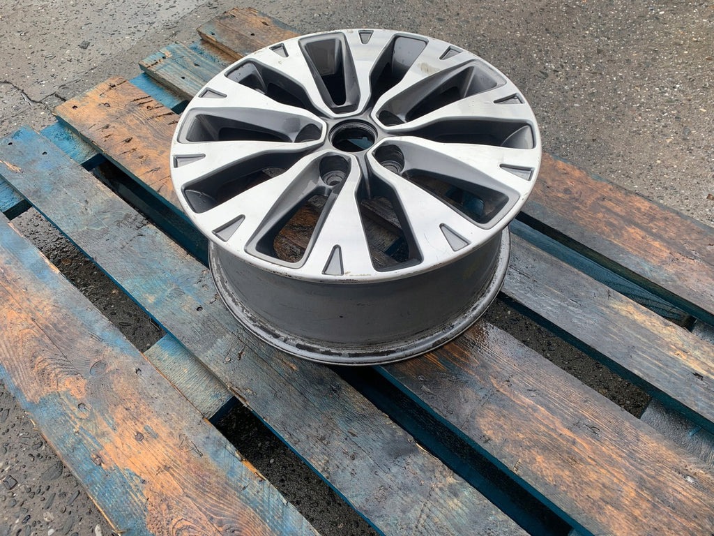 1x Alufelge 16 Zoll 6.5" 5x114.3 50ET Glanz Silber 52910-A2800 Kia Ceed Mg