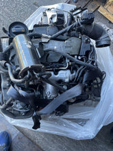 Laden Sie das Bild in den Galerie-Viewer, Motor VW CBA 2.0 TDI 23TKm 2008 Diesel Engine Komplett